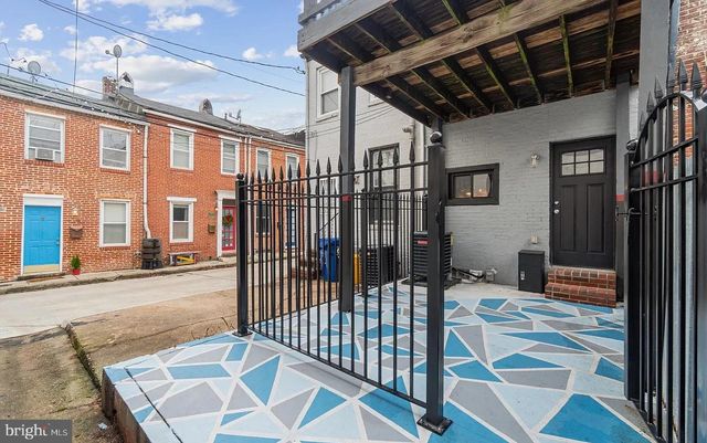 2213 BOYER ST, Baltimore, MD 21231