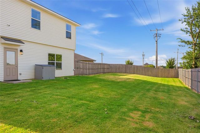 4421 Palmetto Bluff Drive, Mustang, OK 73064