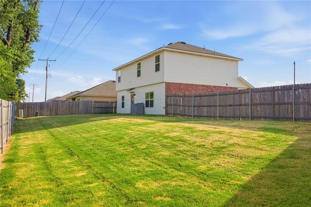 4421 Palmetto Bluff Drive, Mustang, OK 73064