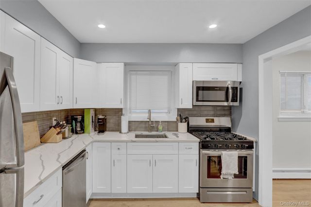 220 E Chester Street, Long Beach, NY 11561