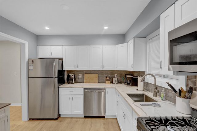 220 E Chester Street, Long Beach, NY 11561