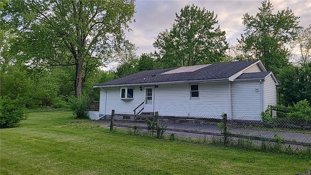 48 Chapman Avenue, Auburn, NY 13021