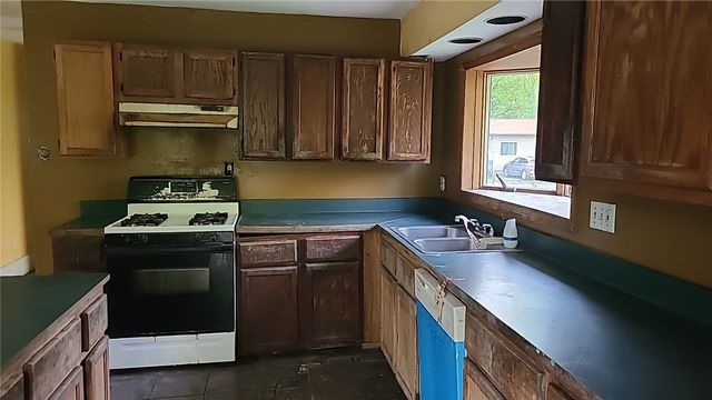 48 Chapman Avenue, Auburn, NY 13021