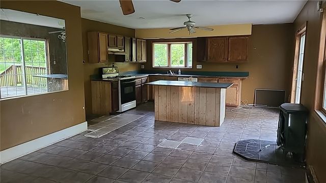 48 Chapman Avenue, Auburn, NY 13021