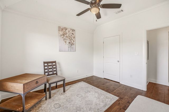 2009 Tree Top Court, Granbury, TX 76049