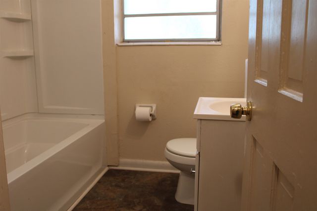 1513 Live Oak Street, Quincy, FL 32351