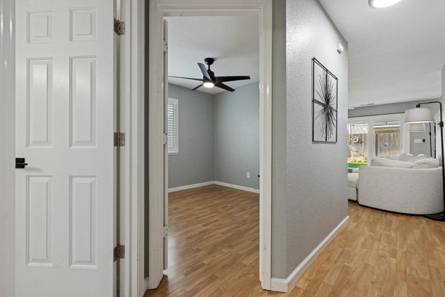 2521 Boston Way, Modesto, CA 95355