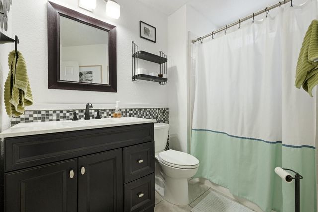 2521 Boston Way, Modesto, CA 95355