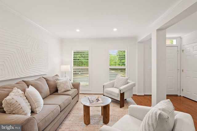 12056 EDGEMERE CIR, Reston, VA 20190
