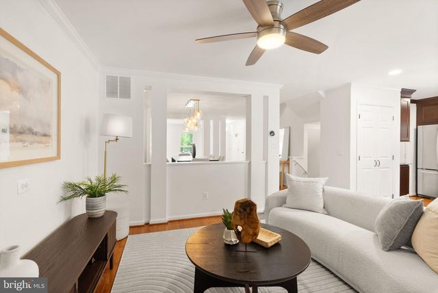 12056 EDGEMERE CIR, Reston, VA 20190