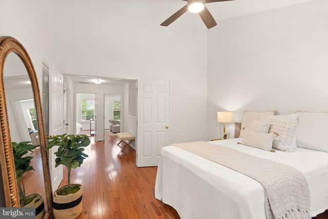 12056 EDGEMERE CIR, Reston, VA 20190