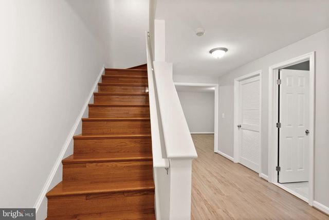 12056 EDGEMERE CIR, Reston, VA 20190