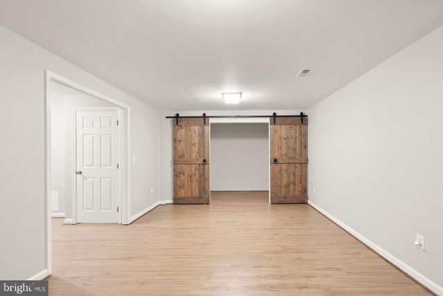12056 EDGEMERE CIR, Reston, VA 20190