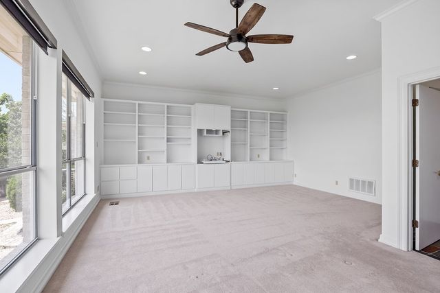 405 Overlook Dr, Kerrville, TX 78028