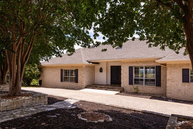 405 Overlook Dr, Kerrville, TX 78028