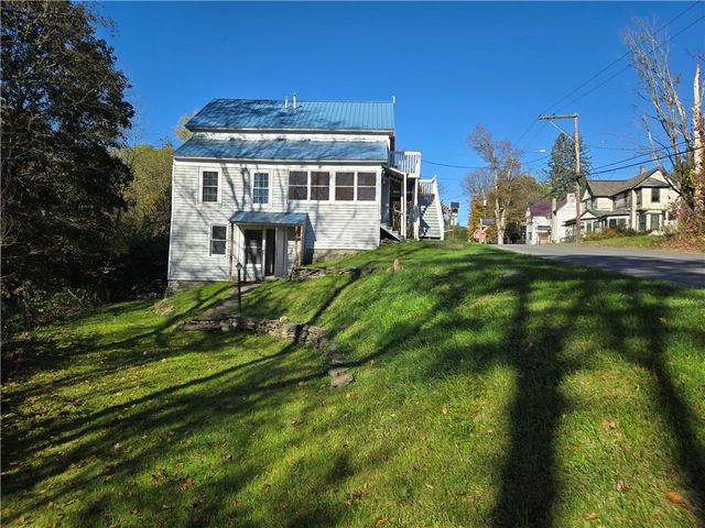 61 West Street, New Berlin, NY 13411