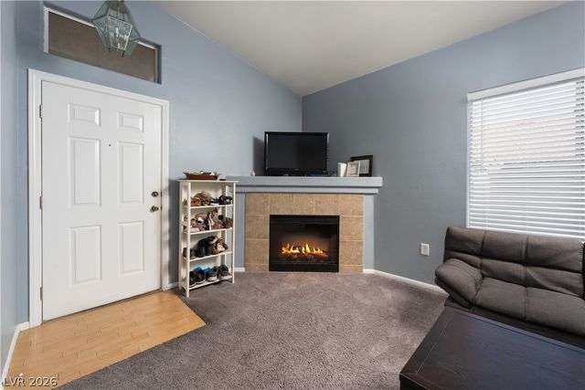 2305 West Horizon Ridge Parkway 2124, Henderson, NV 89052