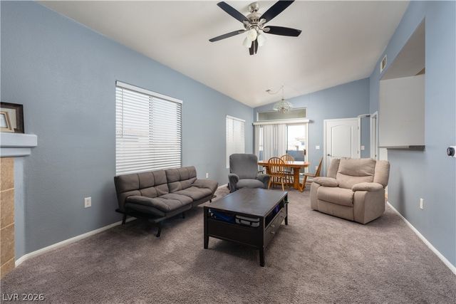 2305 West Horizon Ridge Parkway 2124, Henderson, NV 89052