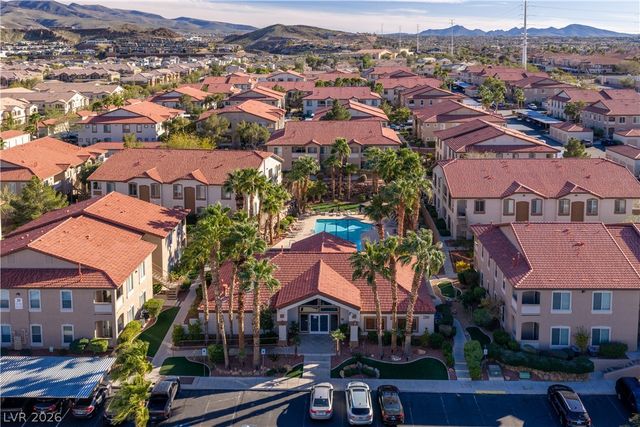 2305 West Horizon Ridge Parkway 2124, Henderson, NV 89052