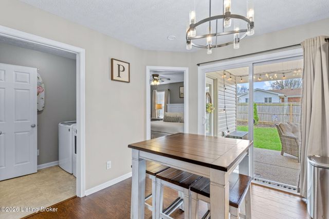 279 Hill Terrace Dr, Mt Washington, KY 40047