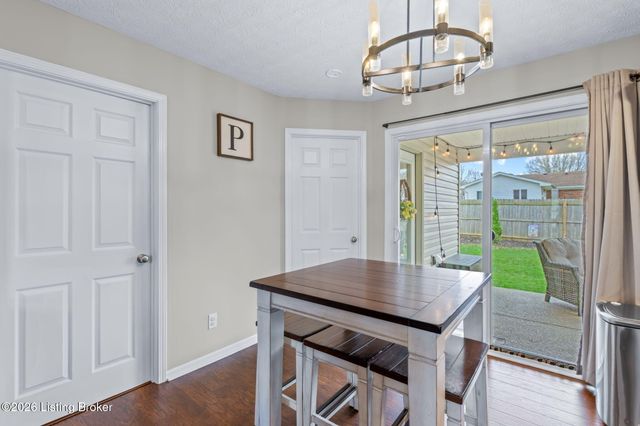 279 Hill Terrace Dr, Mt Washington, KY 40047