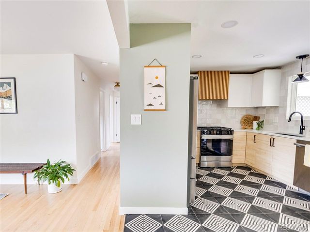 7107 E Wyoming Pl, Denver, CO 80224