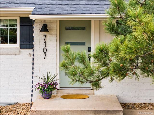 7107 E Wyoming Pl, Denver, CO 80224