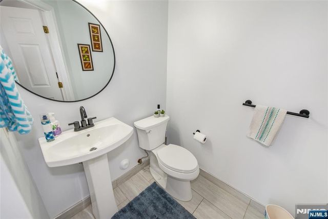 28 George Russell Way 14, Clifton, NJ 07013