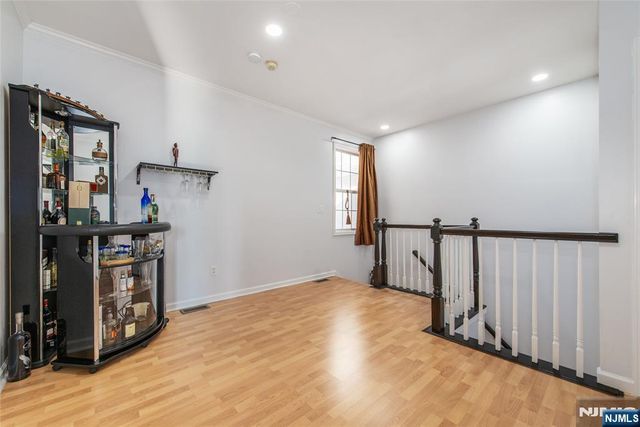 28 George Russell Way 14, Clifton, NJ 07013