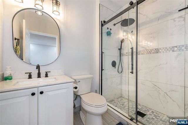 28 George Russell Way 14, Clifton, NJ 07013