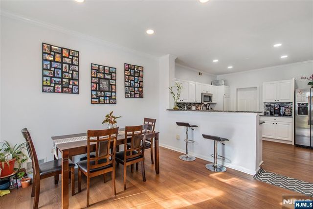28 George Russell Way 14, Clifton, NJ 07013