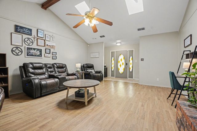 205 Randy Lee Lane, Mckinney, TX 75071