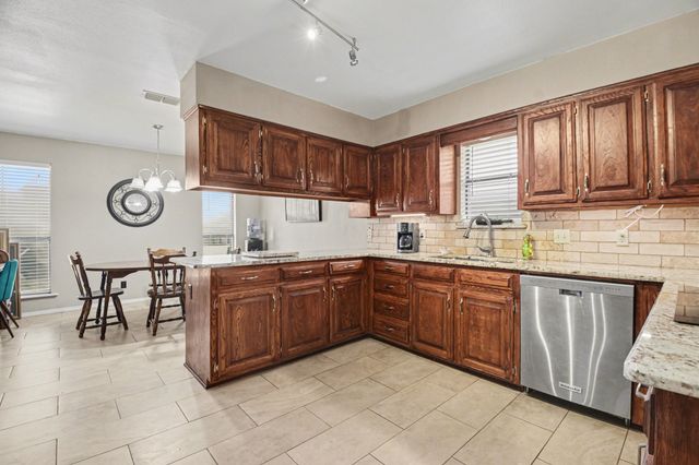 205 Randy Lee Lane, Mckinney, TX 75071