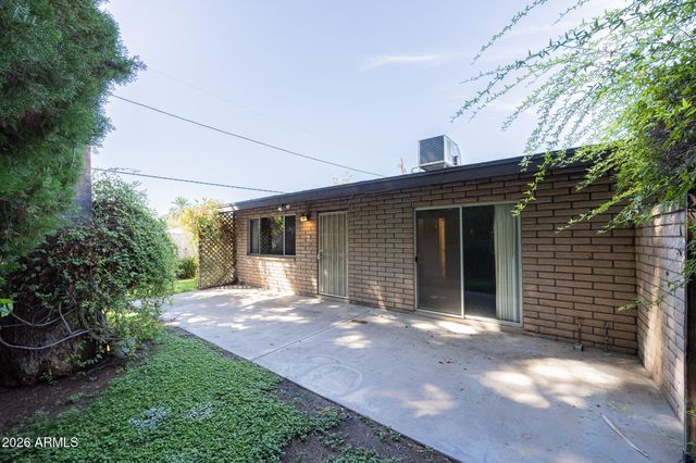 2219 W MORTEN Avenue 6, Phoenix, AZ 85021