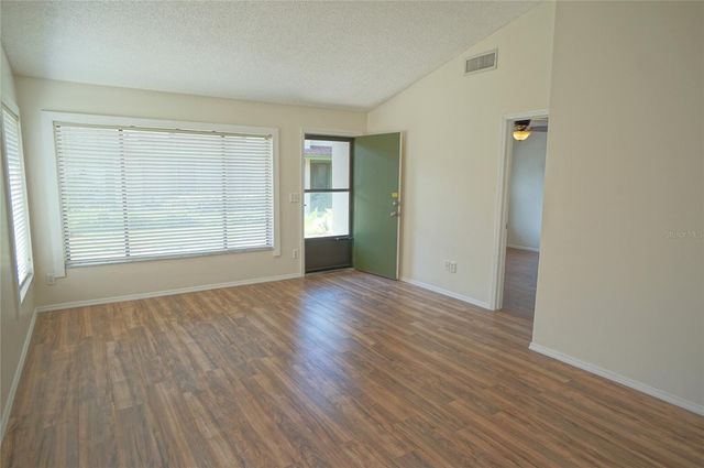 7802 AMBERLEA COURT, Temple Terrace, FL 33637