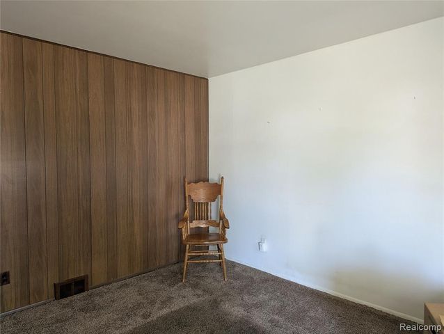 1657 Gloria Street, Westland, MI 48186