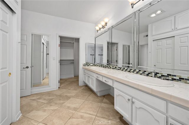 10668 Eastborne Avenue 207, Los Angeles, CA 90024