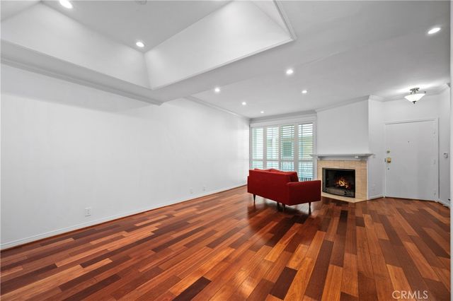 10668 Eastborne Avenue 207, Los Angeles, CA 90024