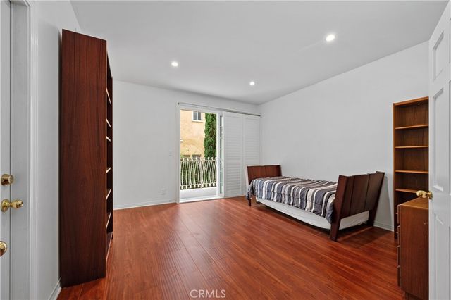 10668 Eastborne Avenue 207, Los Angeles, CA 90024