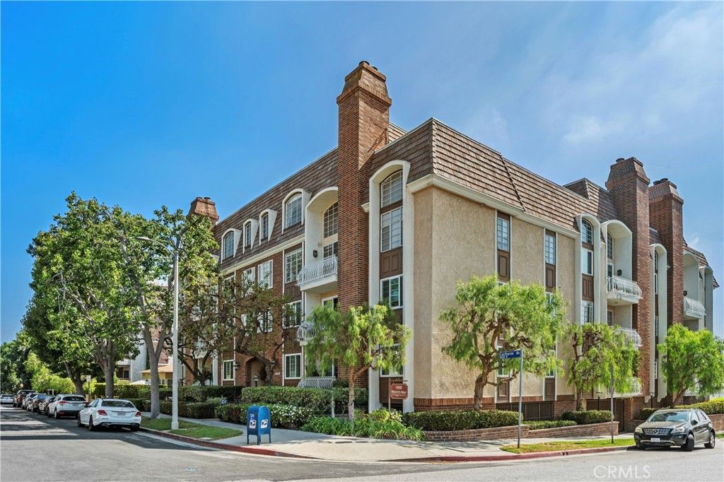 10668 Eastborne Avenue 207, Los Angeles, CA 90024