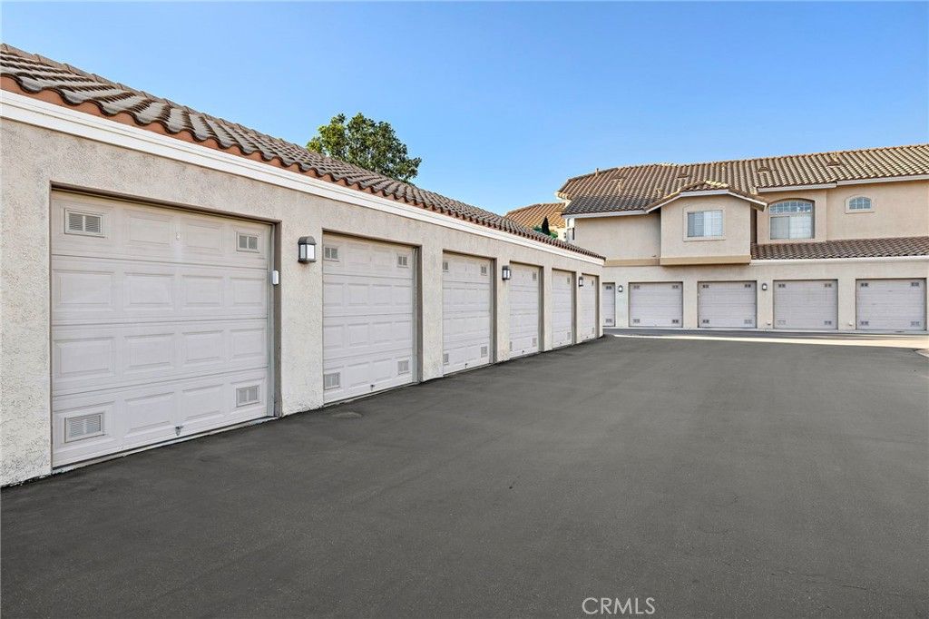 Image 28 of property listing at 9 Violado, Rancho Santa Margarita, CA 92688