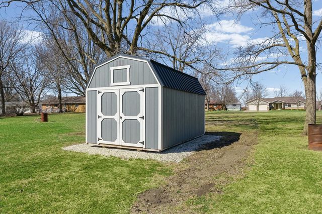 1105 Roselawn Street, Paxton, IL 60957