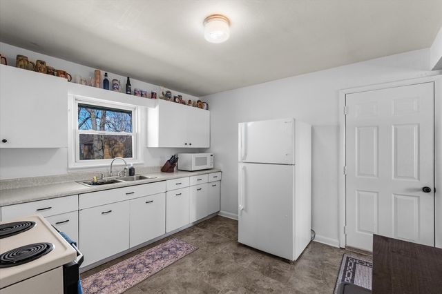 1105 Roselawn Street, Paxton, IL 60957