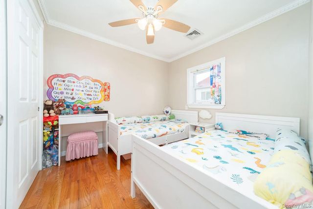 10 Church Street, Howard Beach, NY 11414