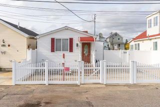 10 Church Street, Howard Beach, NY 11414