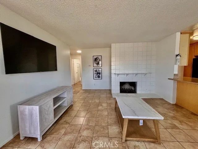 17102 Emerald 1, Huntington Beach, CA 92647
