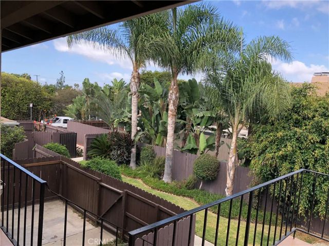 17102 Emerald 1, Huntington Beach, CA 92647