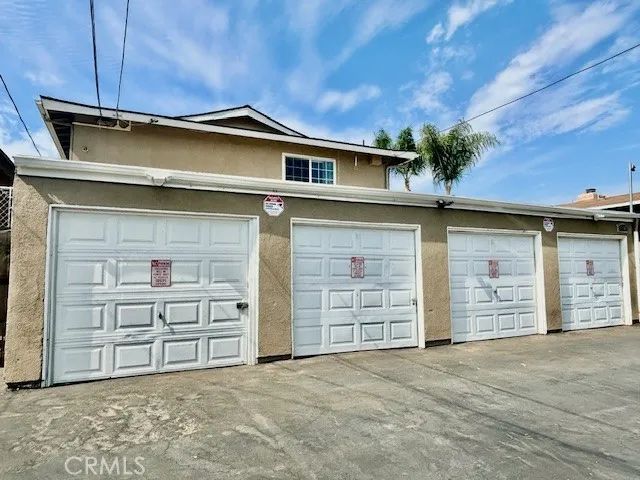 17102 Emerald 1, Huntington Beach, CA 92647
