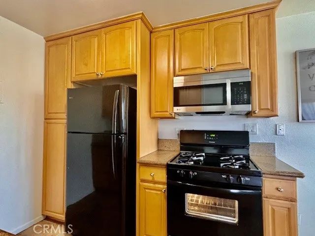 17102 Emerald 1, Huntington Beach, CA 92647