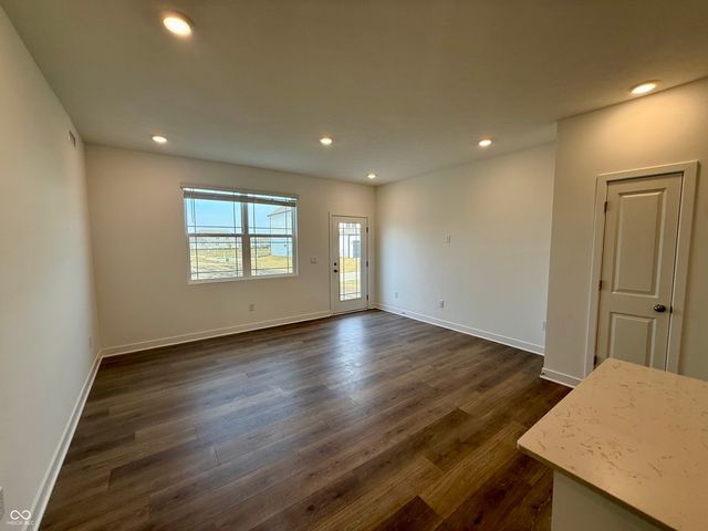 6134 Cascades Drive, Whitestown, IN 46075